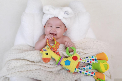 霍邱六个月宝宝突然发烧 霍邱六个月宝宝突然发烧